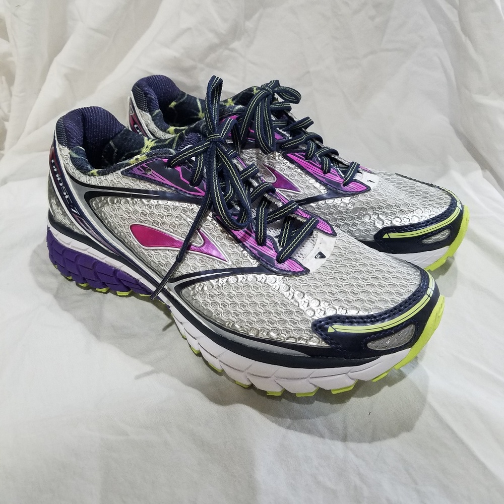 Women's GHOST 7 running shoes